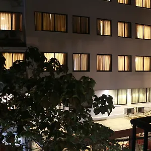 Holy Himalaya Hotell